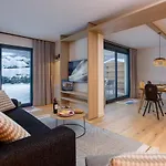 La Cordee 703 - Year * Chamonix
